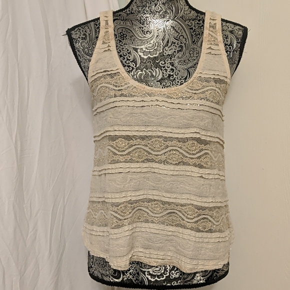 Urban Outfitters Tops - ✨50% OFF✨ Urban Outfitters gold and ivory lace tank top